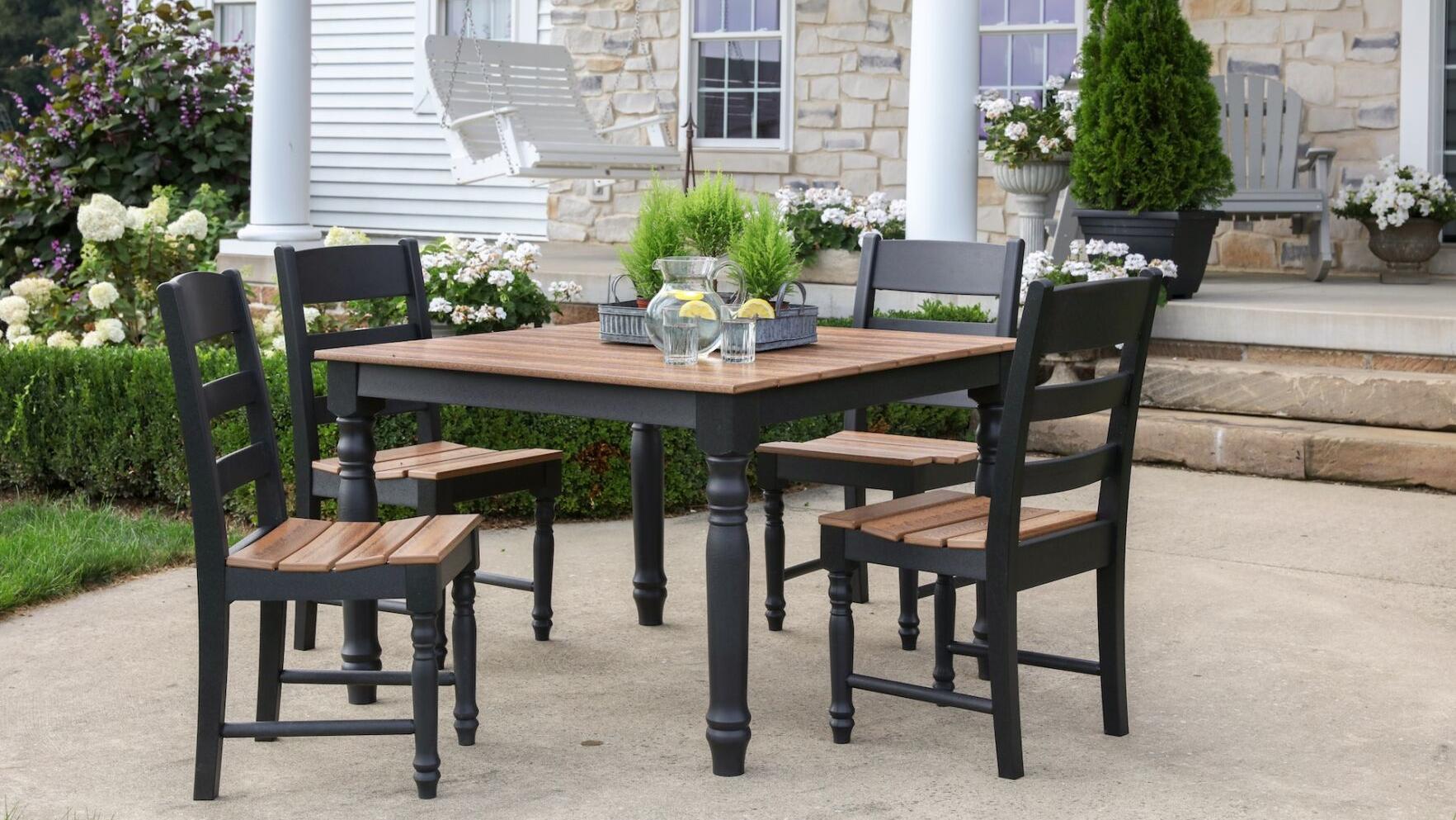 The Art of Outdoor Dining - Creating Memorable Experiences in Your Own Backyard